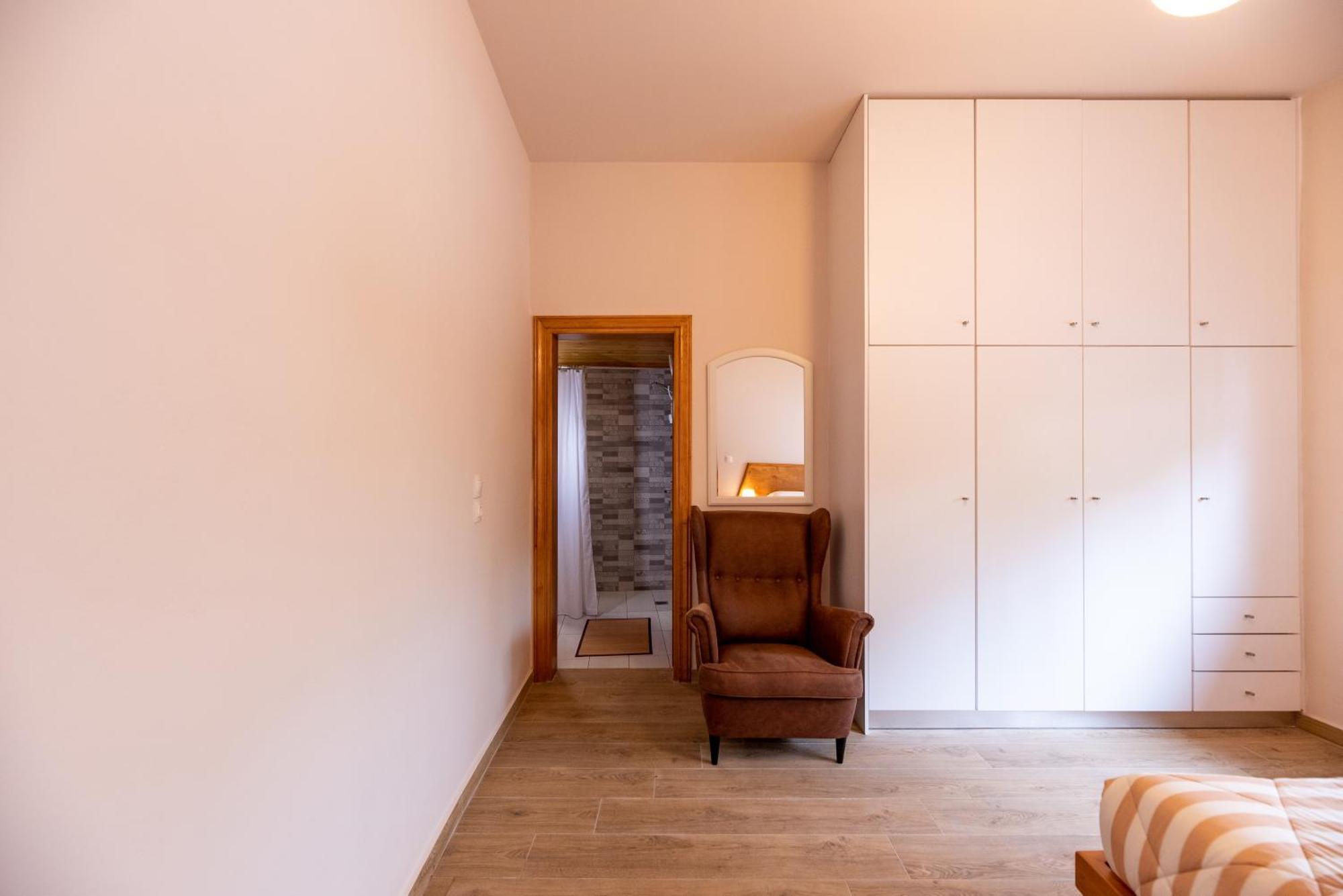 Serenity - Brand New Apt Near Athens Int Arpt Spáta 外观 照片