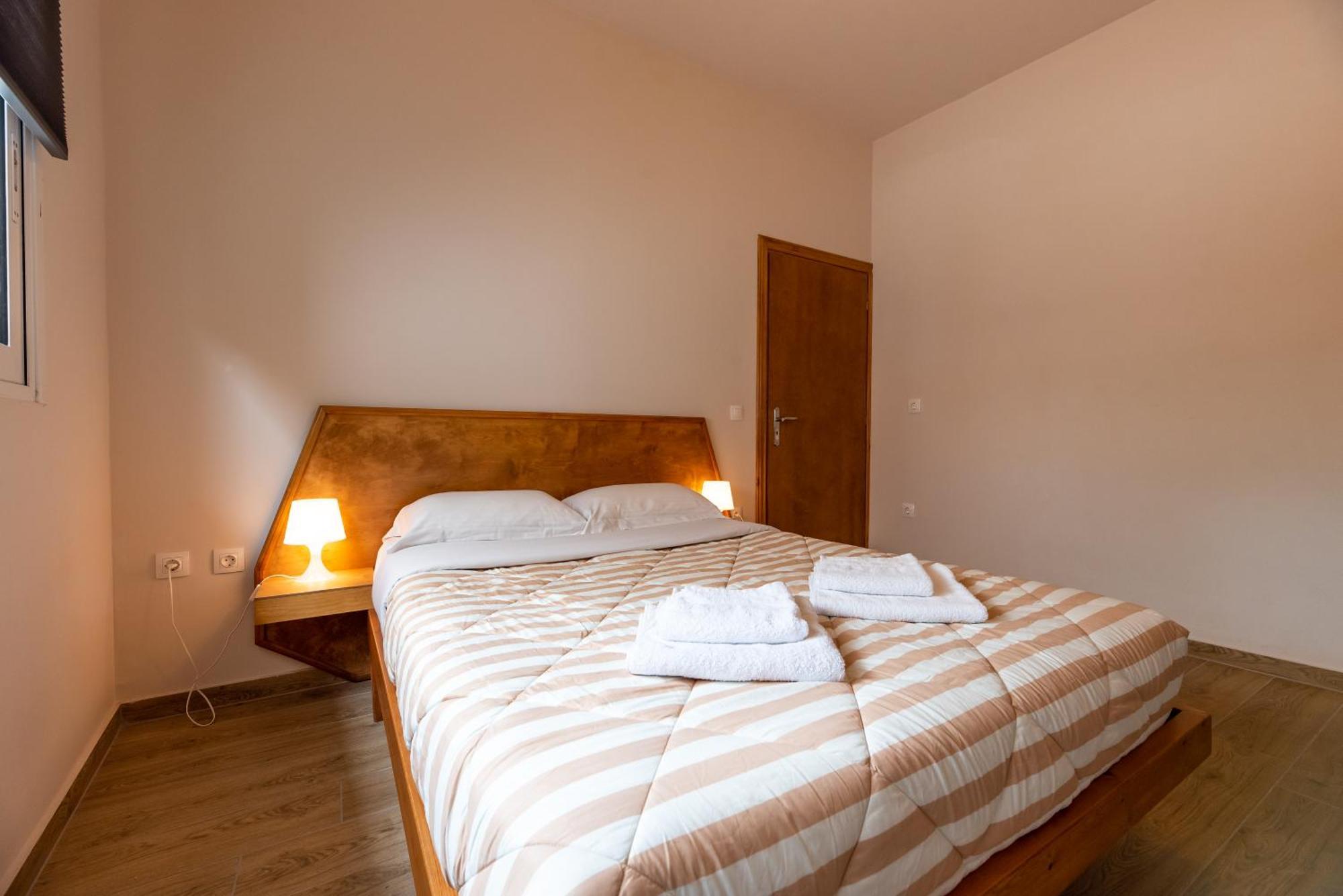 Serenity - Brand New Apt Near Athens Int Arpt Spáta 外观 照片
