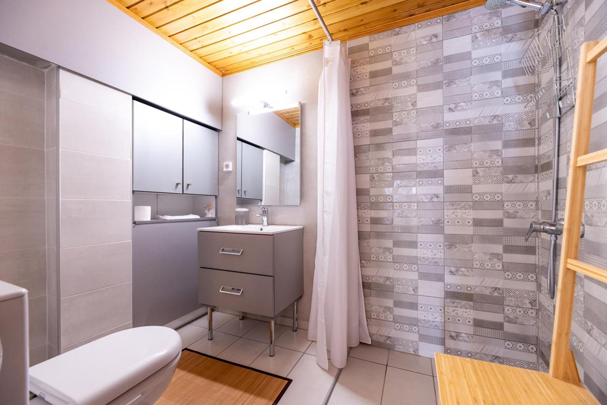 Serenity - Brand New Apt Near Athens Int Arpt Spáta 外观 照片